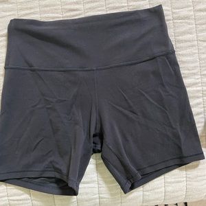 Lululemon 6 inch align shorts